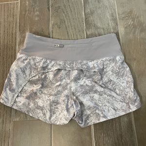 size 2 4” lululemon shorts